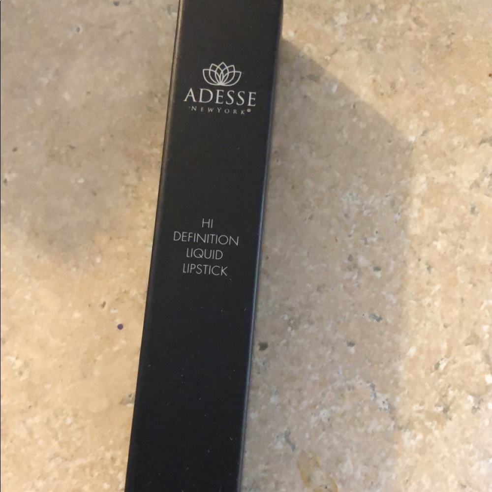 Adesse Lipstick